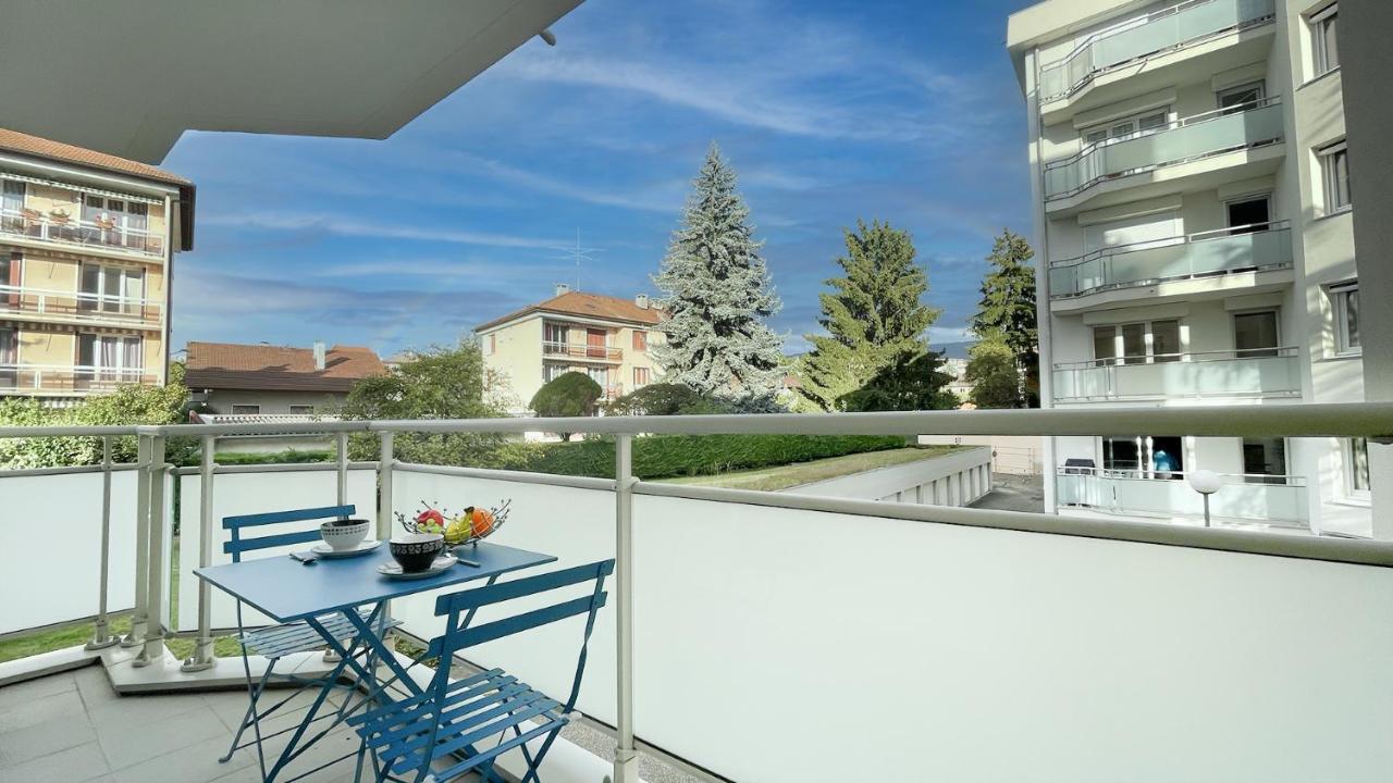 Homey Wood - New - Appartement Avec Une Chambre - Parking Prive Gratuit - Balcon Prive - A 5 Min De La Gare Pour Rejoindre Geneve Annemasse Eksteriør billede
