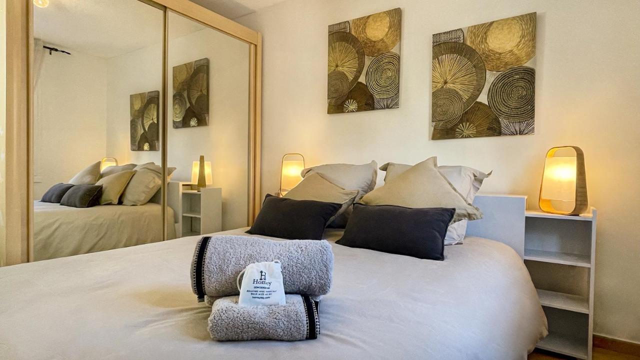 Homey Wood - New - Appartement Avec Une Chambre - Parking Prive Gratuit - Balcon Prive - A 5 Min De La Gare Pour Rejoindre Geneve Annemasse Eksteriør billede