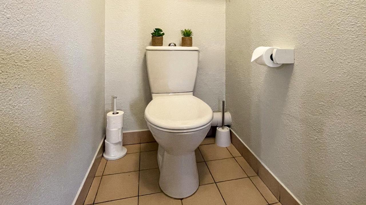Homey Wood - New - Appartement Avec Une Chambre - Parking Prive Gratuit - Balcon Prive - A 5 Min De La Gare Pour Rejoindre Geneve Annemasse Eksteriør billede